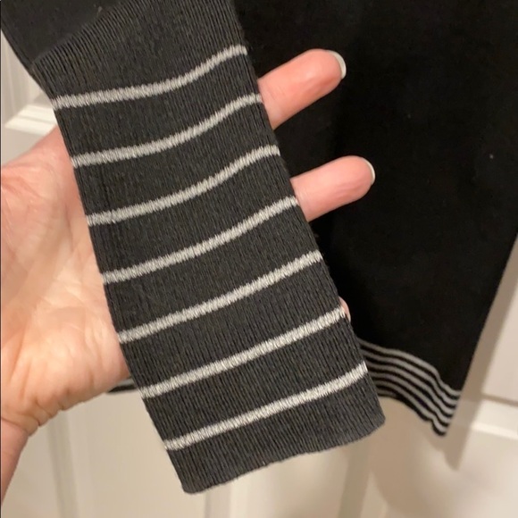 Athleta Slim Ribbed Sweater w Reflective Detail EUC - Picture 7 of 12